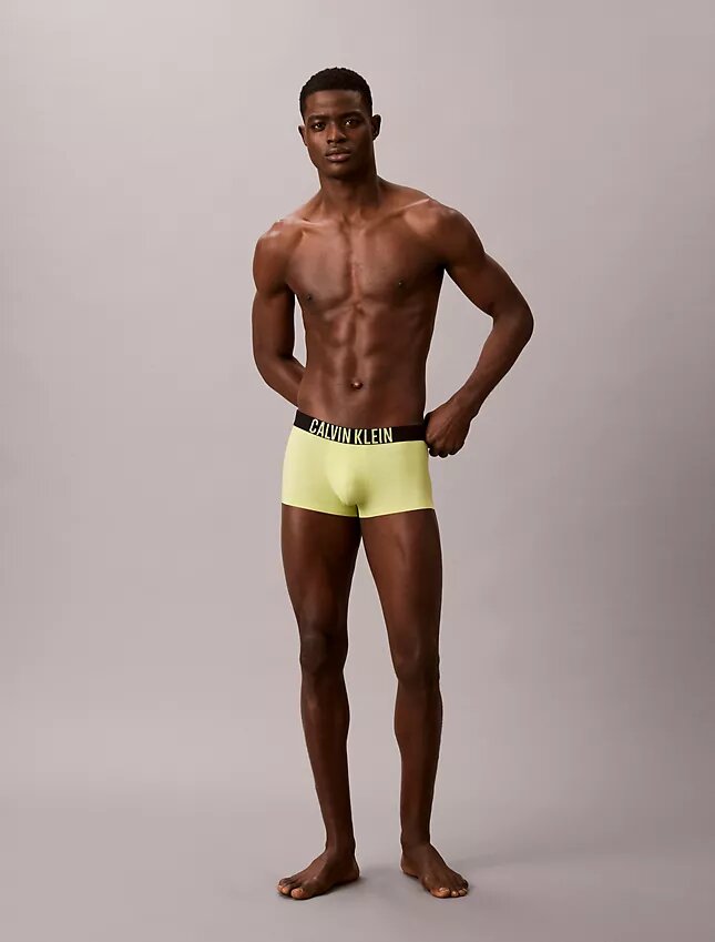 Low Rise Trunk Intense Power Motion Low Rise Trunk Intense Power Motion