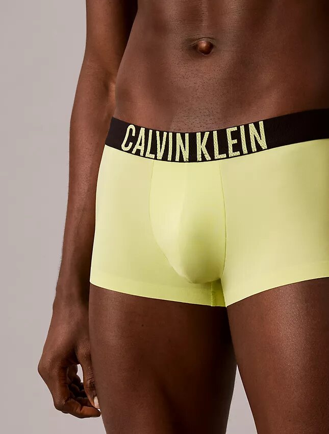 Low Rise Trunk Intense Power Motion Low Rise Trunk Intense Power Motion