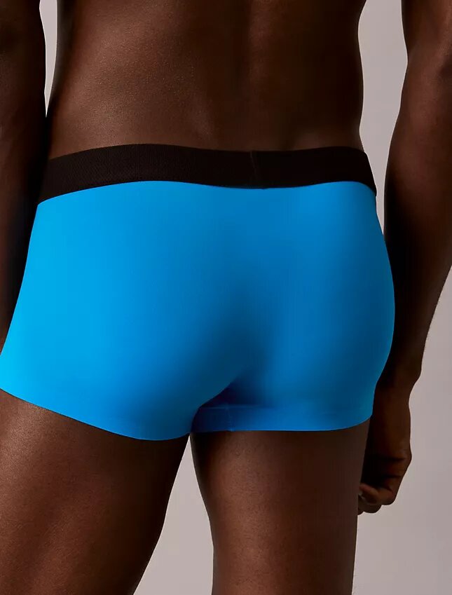 Low Rise Trunk Intense Power Motion Low Rise Trunk Intense Power Motion