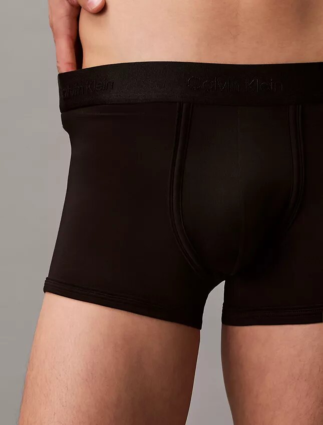 Low Rise Trunk na Księżycowy Nowy Rok Low Rise Trunk na Księżycowy Nowy Rok