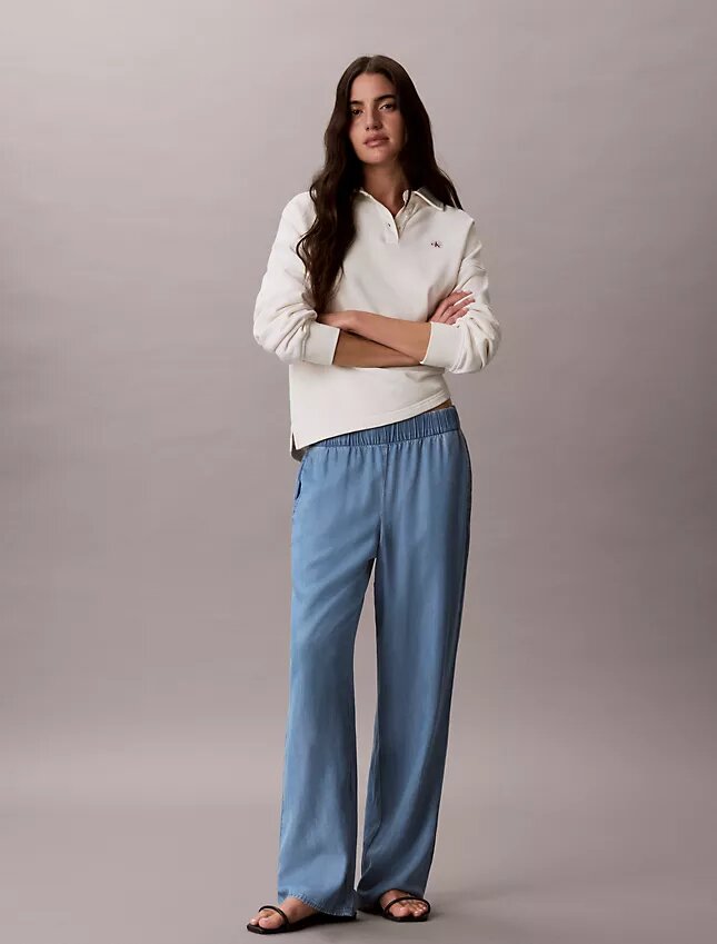 Luźne jeansy z denimu Luźne jeansy z denimu