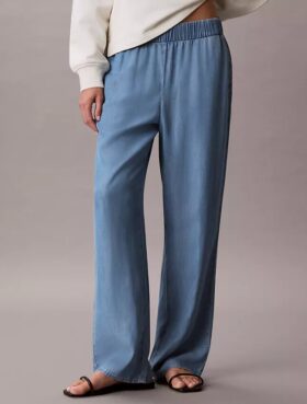 Luźne jeansy z denimu