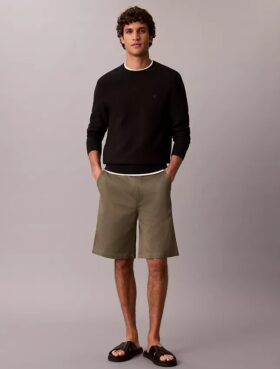 Luźne szorty chino w stylu lat 90.