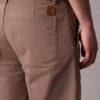 Luźne szorty chino w stylu lat 90. Luźne szorty chino w stylu lat 90.