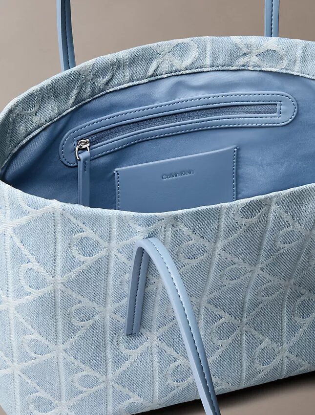 Mała torba Denim z logo na całej powierzchni Mała torba Denim z logo na całej powierzchni