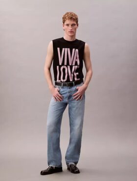 Marc Hundley Pride Viva Love Top bez rękawów o luźnym kroju