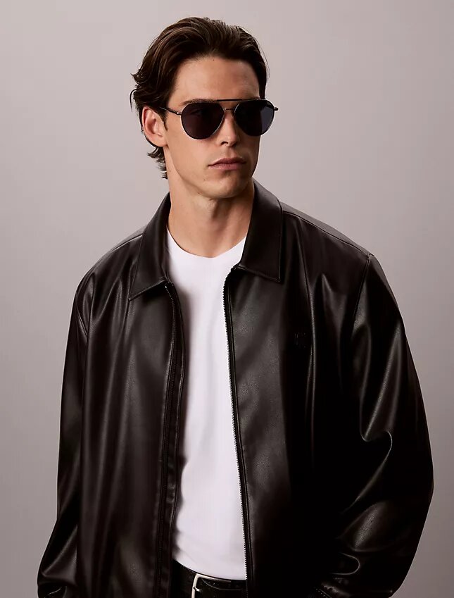 Metalowe okulary przeciwsłoneczne typu aviator Metalowe okulary przeciwsłoneczne typu aviator