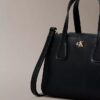 Mini torebka typu tote z Monogramem Mini torebka typu tote z Monogramem