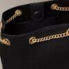 Minimalistyczna torba typu bucket z Monogramem Minimalistyczna torba typu bucket z Monogramem