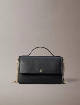 Minimalistyczna torebka crossbody z klapką i Monogramem