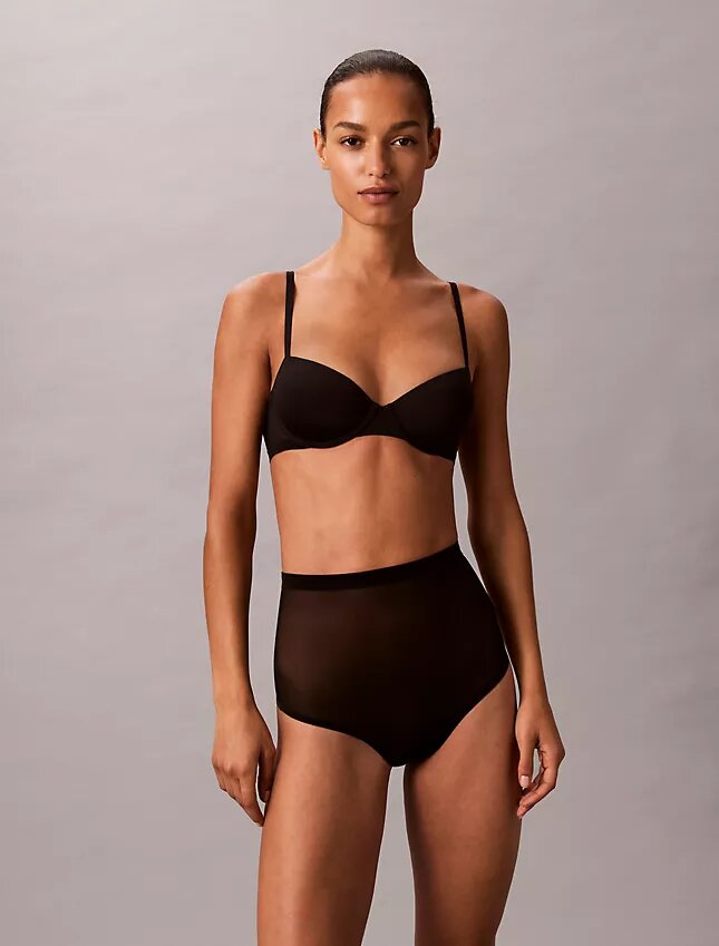 Minimalistyczne Thong z siateczki z wysokim stanem Minimalistyczne Thong z siateczki z wysokim stanem