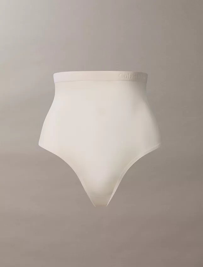 Minimalistyczne Thong z siateczki z wysokim stanem Minimalistyczne Thong z siateczki z wysokim stanem