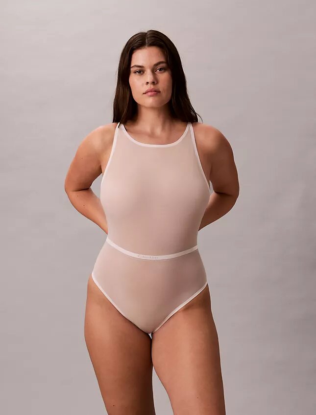 Minimalistyczny body z siateczki modelującej sylwetkę Minimalistyczny body z siateczki modelującej sylwetkę