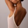 Minimalistyczny body z siateczki sięgające do połowy uda Minimalistyczny body z siateczki sięgające do połowy uda