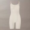 Minimalistyczny body z siateczki sięgające do połowy uda Minimalistyczny body z siateczki sięgające do połowy uda