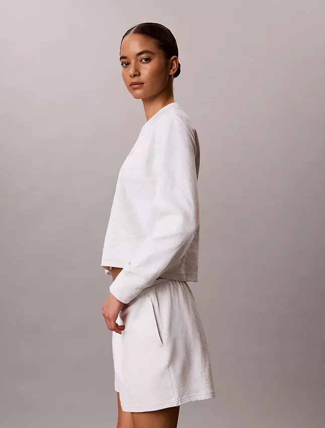 Nowoczesna bluza z frotte o luźnym kroju Nowoczesna bluza z frotte o luźnym kroju