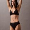 Nowoczesne Bikini z logo na dółach Nowoczesne Bikini z logo na dółach