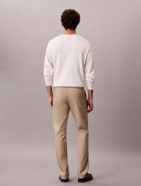 Nowoczesne spodnie chino z elastycznego materiału Nowoczesne spodnie chino z elastycznego materiału