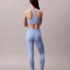 Nowoczesne sportowe legginsy z wysokim stanem i logo w pasie, o długości 7/8 Nowoczesne sportowe legginsy z wysokim stanem i logo w pasie, o długości 7/8
