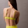 Nowoczesny trójkątny top bikini z logo Nowoczesny trójkątny top bikini z logo