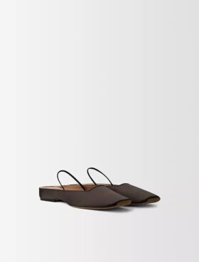 Płaskie buty z satyny jedwabnej Lana