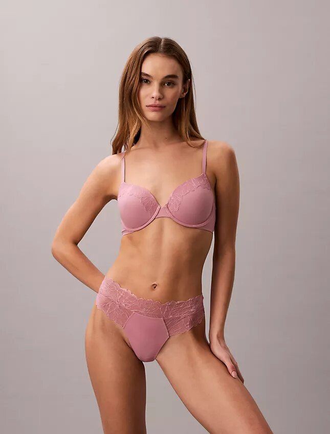 Perfectly Fit Thong z koronką Perfectly Fit Thong z koronką