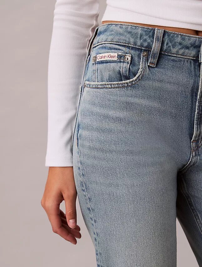 Proste jeansy z wysokim stanem Proste jeansy z wysokim stanem