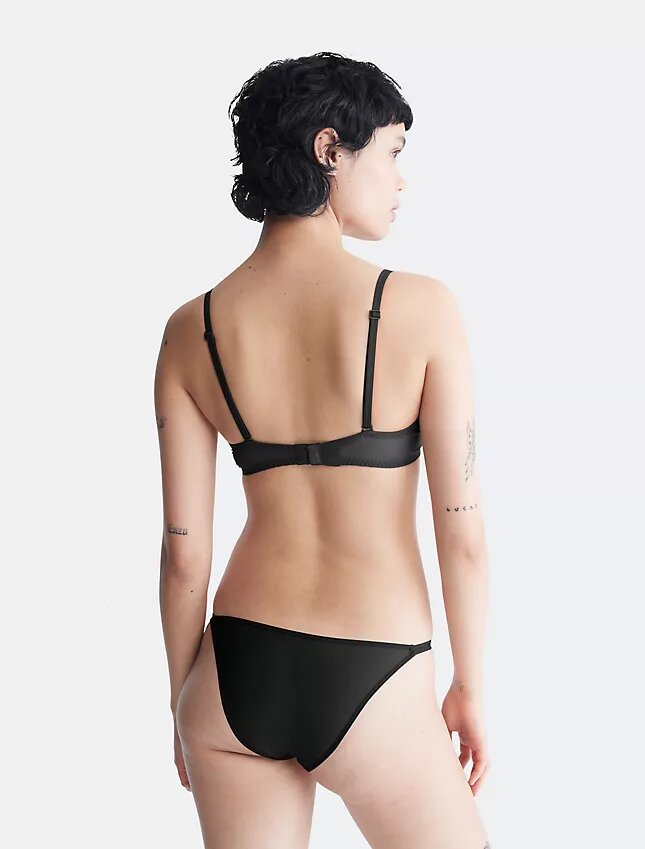 Sheer Marquisette demi bra z lekko podszytą markizetką Sheer Marquisette demi bra z lekko podszytą markizetką