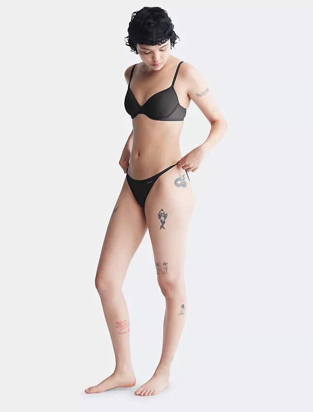 Sheer Marquisette demi bra z lekko podszytą markizetką Sheer Marquisette demi bra z lekko podszytą markizetką