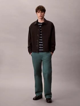 Spodnie chino w stylu baggy z lat 90.
