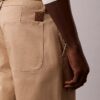 Spodnie chino w stylu baggy z lat 90.