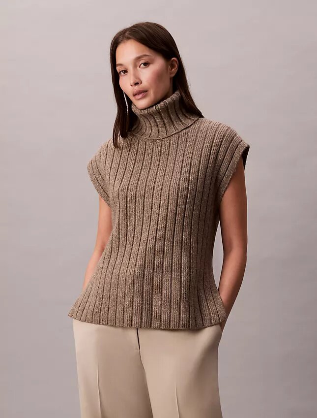 Sweter bez rękawów z prążkowanym wykończeniem Sweter bez rękawów z prążkowanym wykończeniem