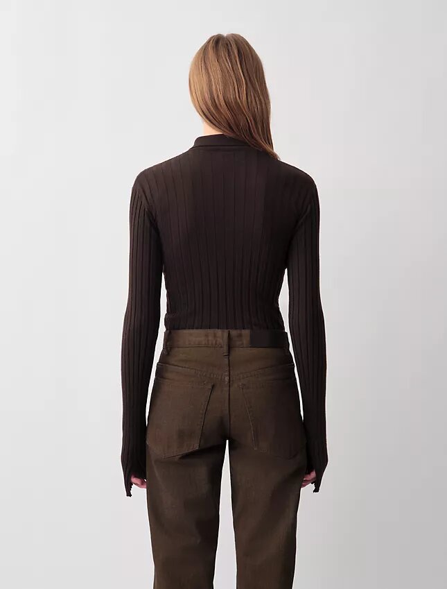 Sweter polo Amber z prążkowanym wzorem Sweter polo Amber z prążkowanym wzorem