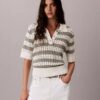 Sweter polo z dzianiny o otwartym splocie Sweter polo z dzianiny o otwartym splocie