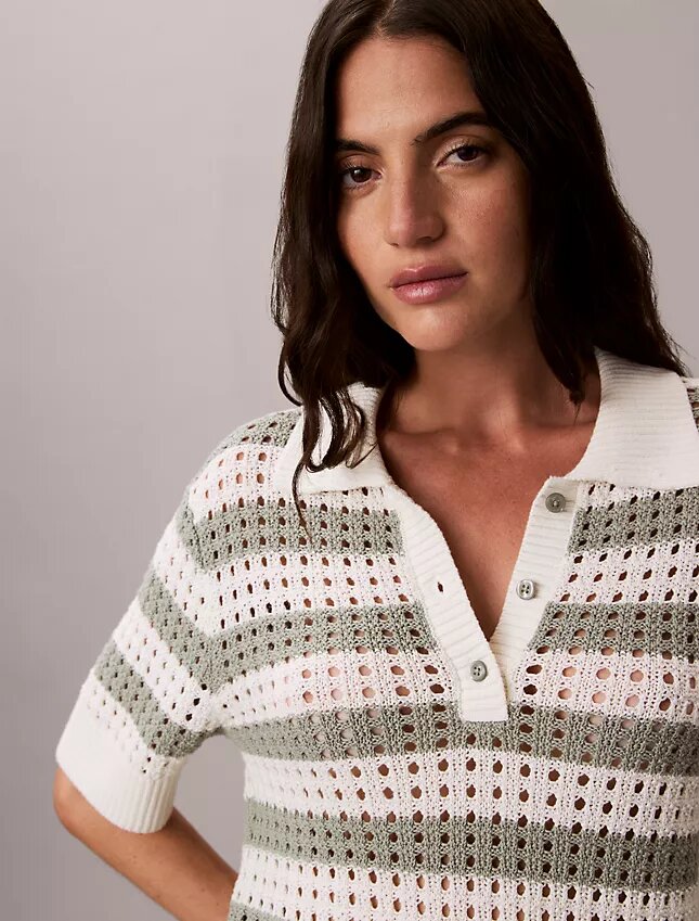Sweter polo z dzianiny o otwartym splocie Sweter polo z dzianiny o otwartym splocie
