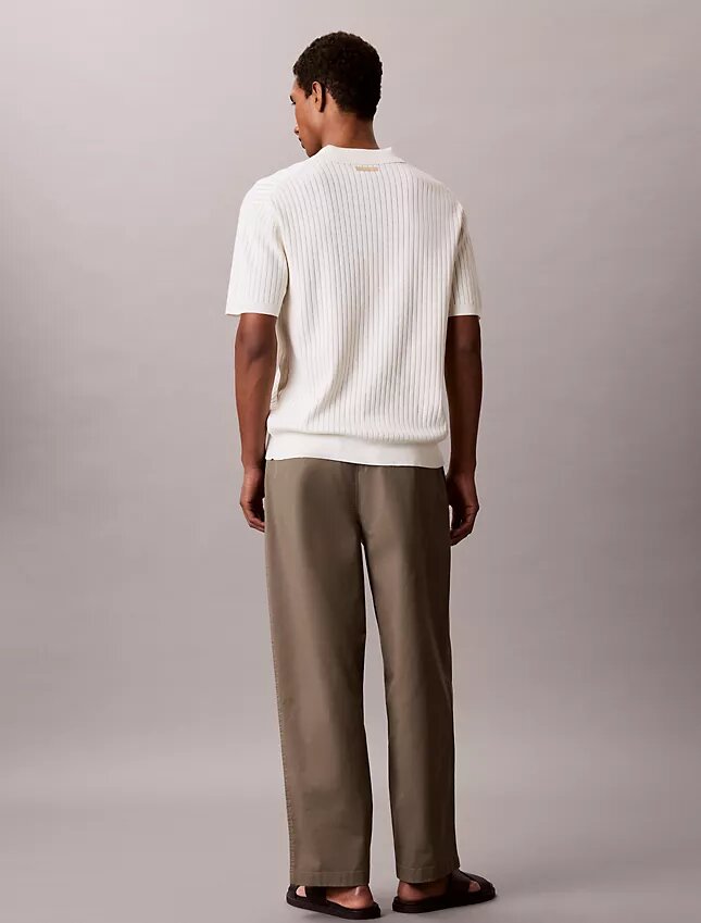 Sweter polo z prążkowanym materiałem Sweter polo z prążkowanym materiałem
