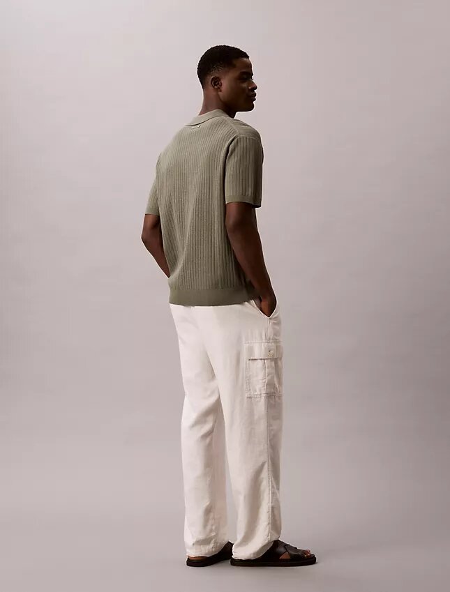 Sweter polo z prążkowanym materiałem Sweter polo z prążkowanym materiałem