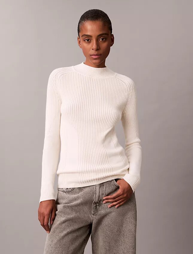 Sweter z bawełny o wąskim kroju Sweter z bawełny o wąskim kroju