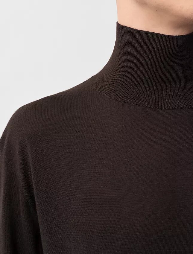 Sweter z golfem w kolorze popielatym Sweter z golfem w kolorze popielatym