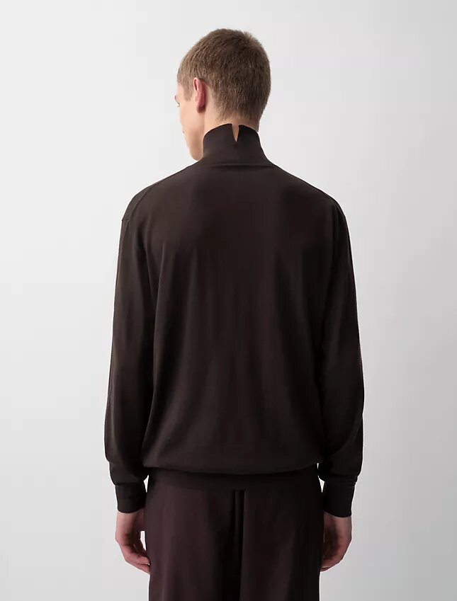 Sweter z golfem w kolorze popielatym Sweter z golfem w kolorze popielatym