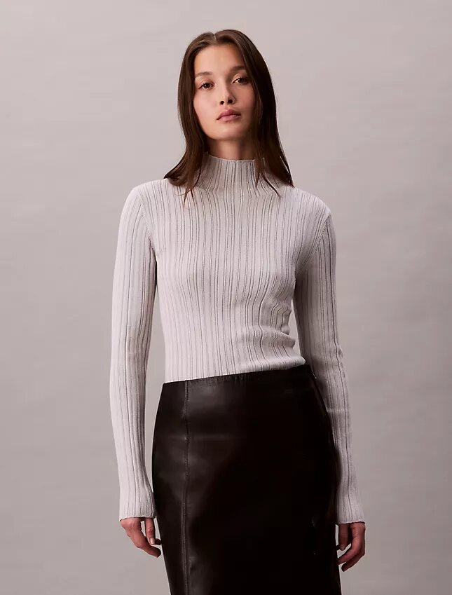 Sweter z prążkowanym golfem z mieszanki wiskozy Sweter z prążkowanym golfem z mieszanki wiskozy