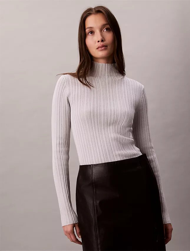 Sweter z prążkowanym golfem z mieszanki wiskozy Sweter z prążkowanym golfem z mieszanki wiskozy