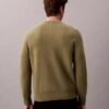 Sweter z wełny merynosowej o luźnym kroju Sweter z wełny merynosowej o luźnym kroju