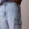 Szorty cargo z Denimu w stylu lat 90. Szorty cargo z Denimu w stylu lat 90.