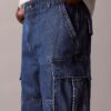 Szorty cargo z Denimu w stylu lat 90. Szorty cargo z Denimu w stylu lat 90.