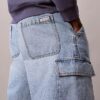 Szorty cargo z Denimu w stylu lat 90. Szorty cargo z Denimu w stylu lat 90.
