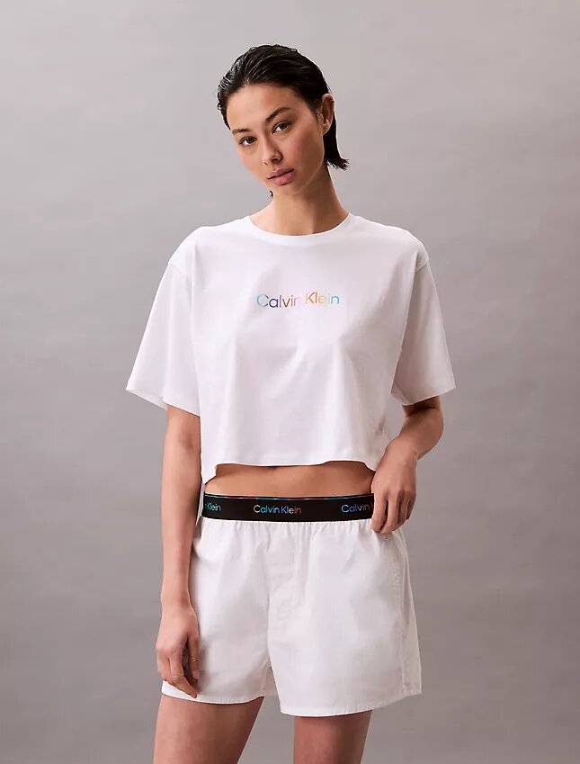 Szorty nocne z popeliny z logo Pride Szorty nocne z popeliny z logo Pride