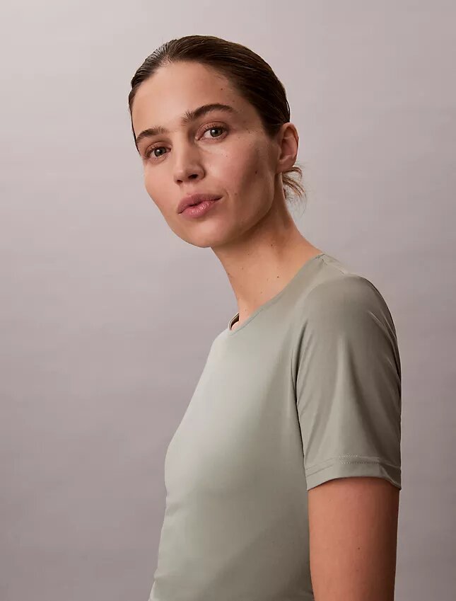 T-shirt z marszczeniem, wąski krój T-shirt z marszczeniem, wąski krój