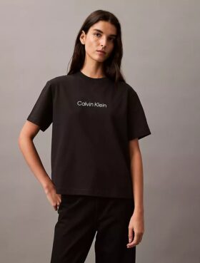 T-shirt z okrągłym dekoltem i standardowym logo o luźnym kroju