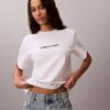 T-shirt z okrągłym dekoltem i standardowym logo o luźnym kroju